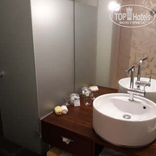 Rathaus Wein & Design Hotel 4*