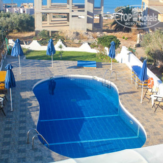 Helios Studios & Apartments 