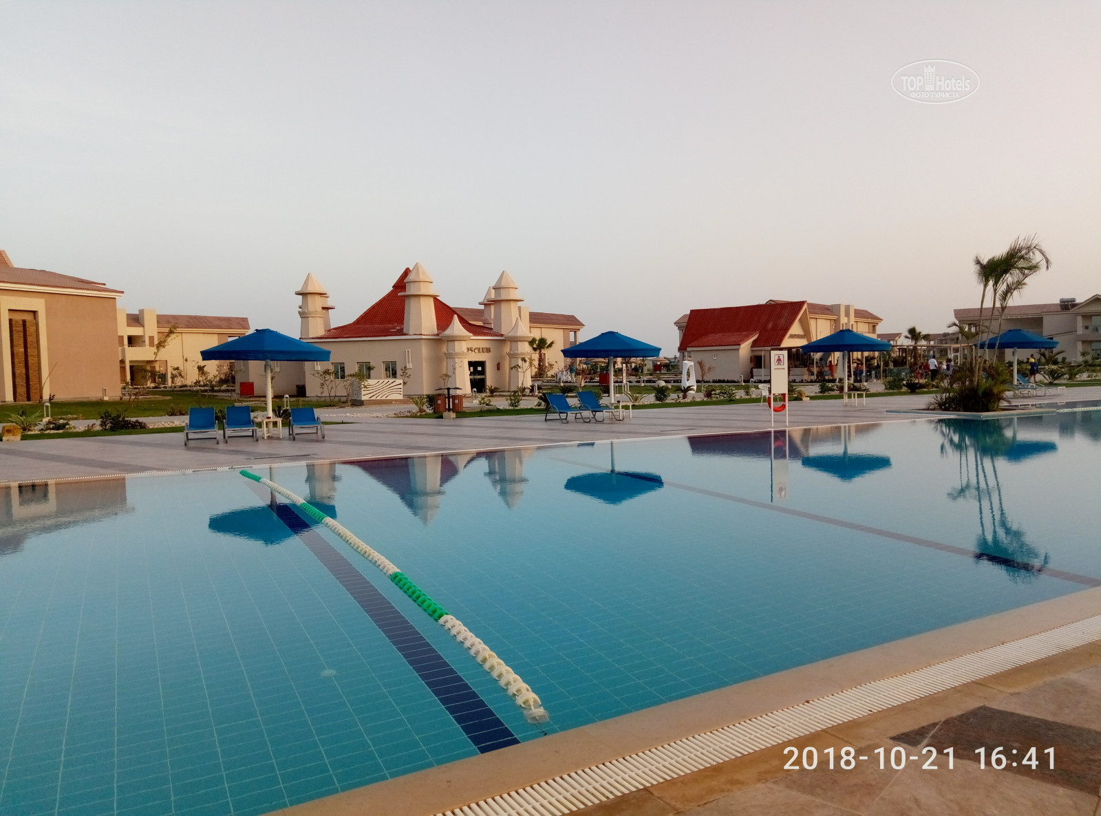 Море альбатрос отель. Комплекс альбатрос в архипо-осиповке гостинично-развлекательный. Альбатрос архипо-осиповка. Море альбатрос отель. Отель альбатрос архипо-осиповка.