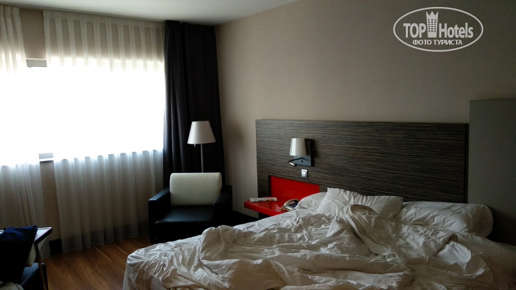 Фотографии отеля  ILUNION Barcelona 4*