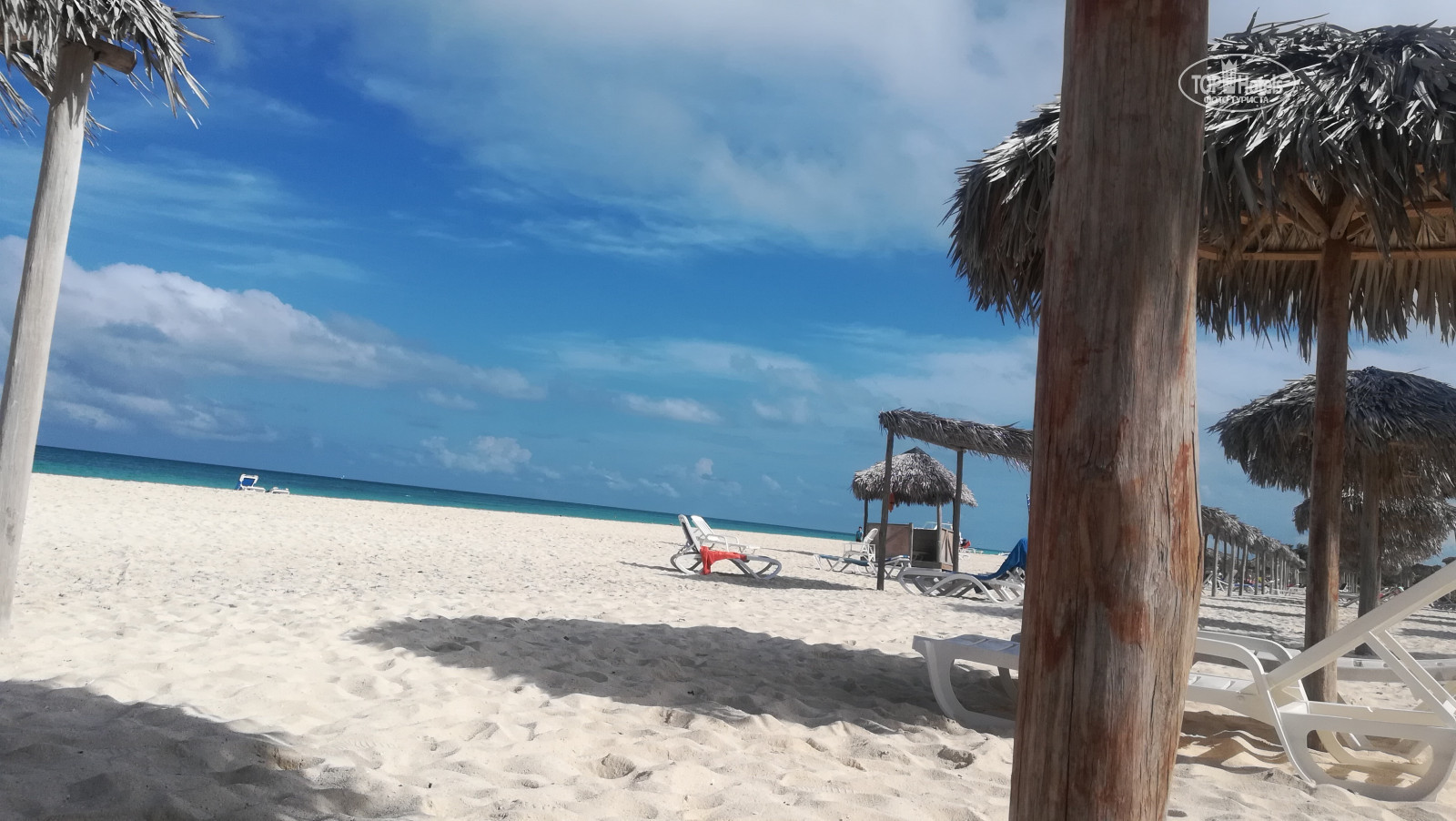 Playa Coco 4* пляж
