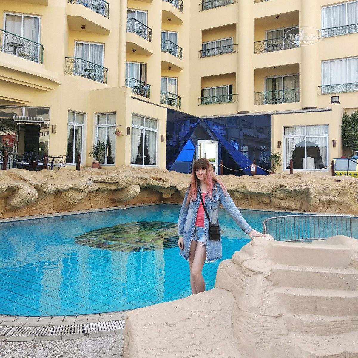 отель 4 king tut aqua park beach resort