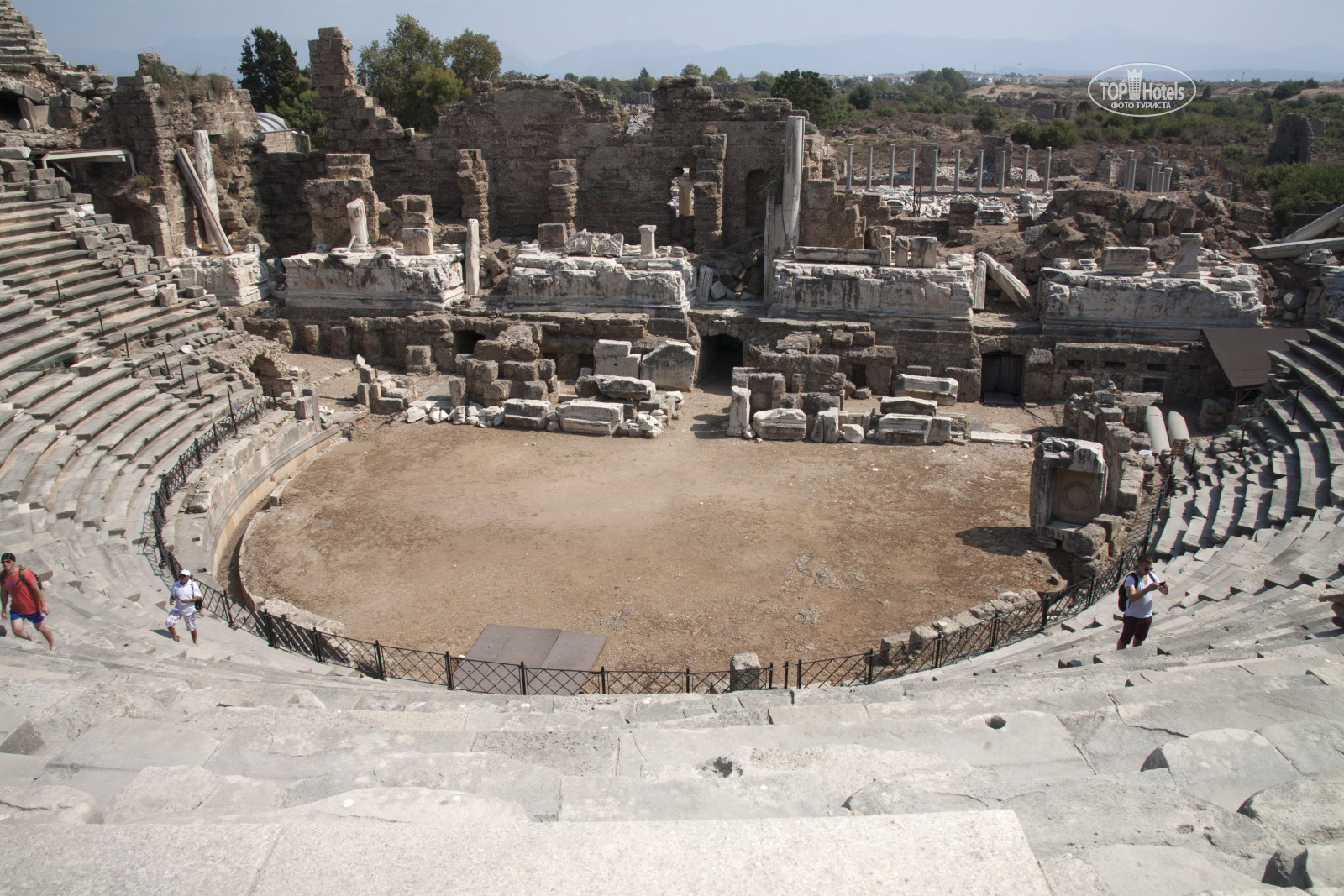 Античный амфитеатр в Сиде