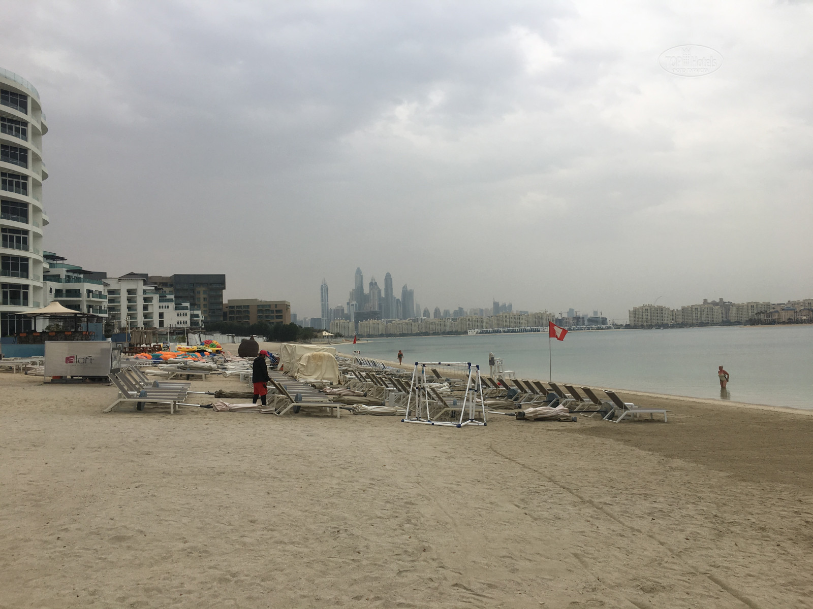 Aloft Palm Jumeirah 4 Дубай