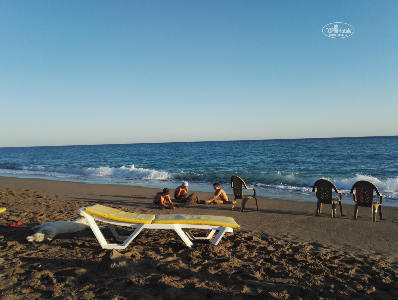 Обзор пляжа Laphetos Beach Resort & Spa 5