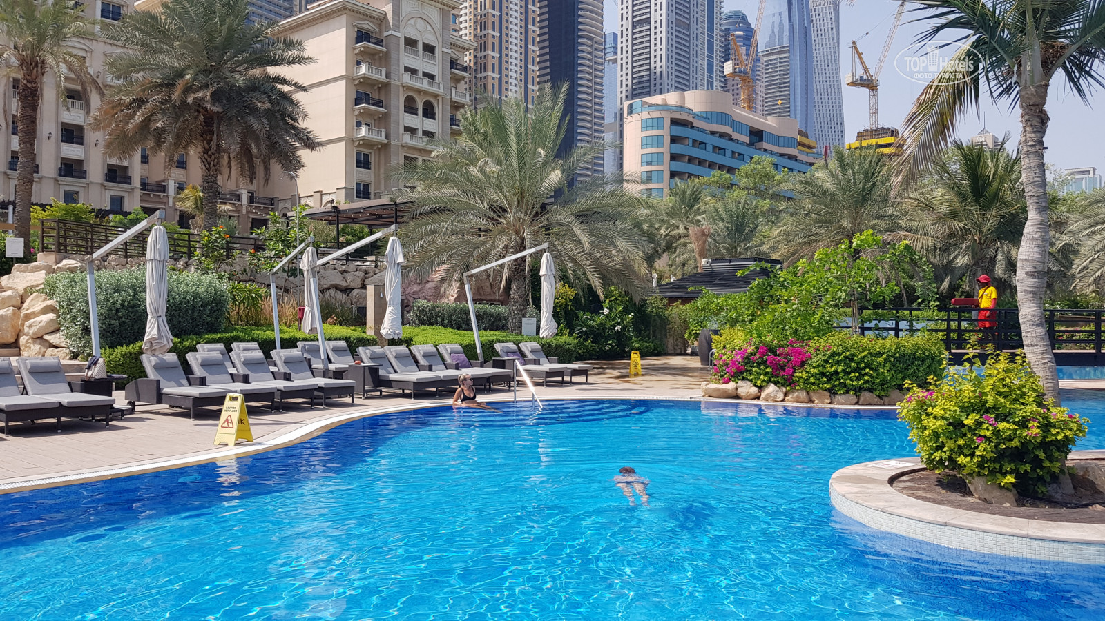 Le meridien mina seyahi дубай. Westin dubai mina seyahi beach resort. отель westin дубай. отель westin дубай. Westin dubai marina.