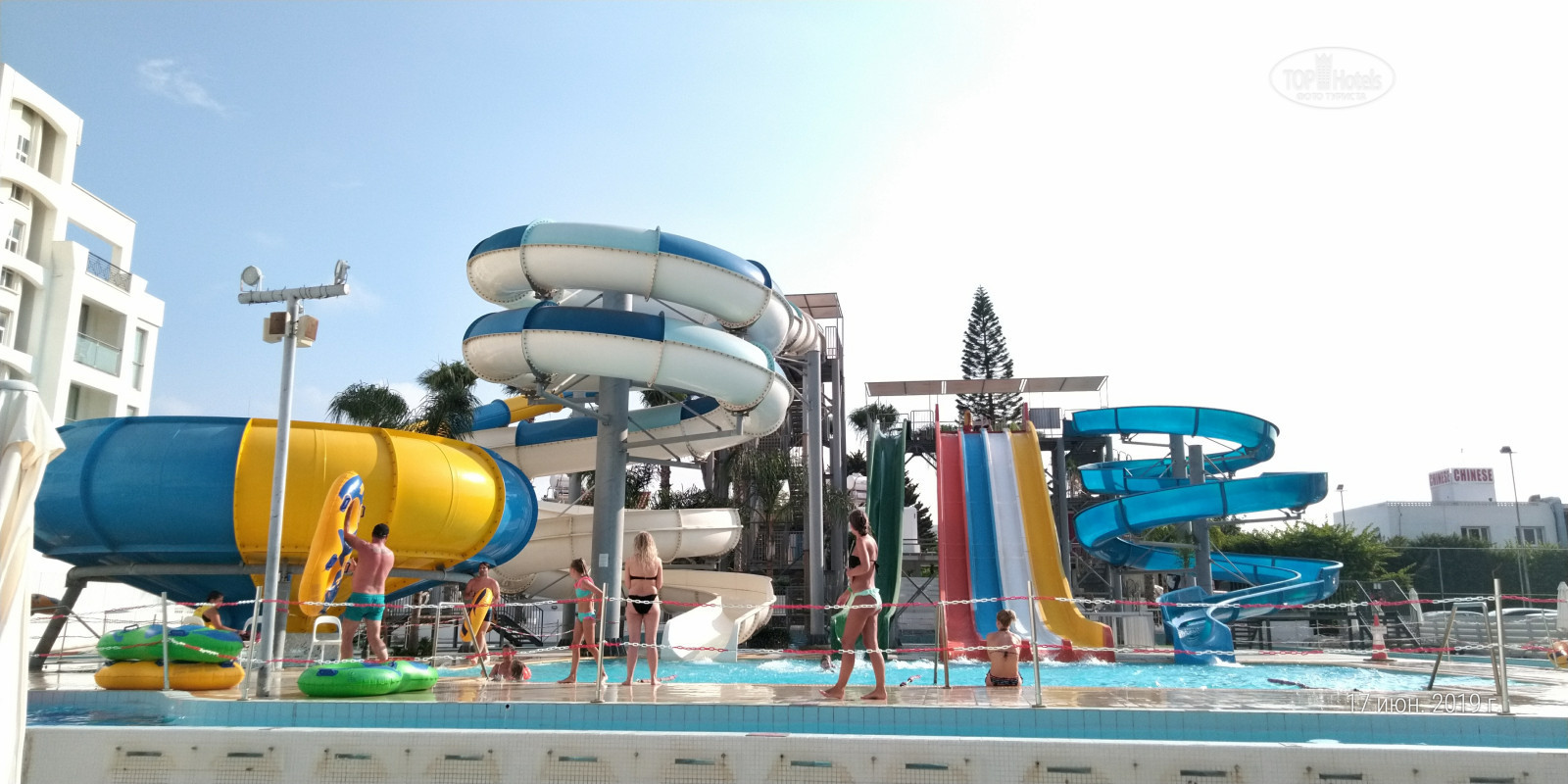 Aquamania essential. Anastasia Aquamania Waterpark Протарас. Аквапарк Aquamania. Аквапарк в Альбене Аквамания.