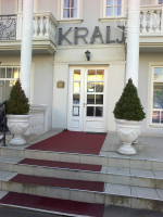 Kralj Garni Hotel  3*