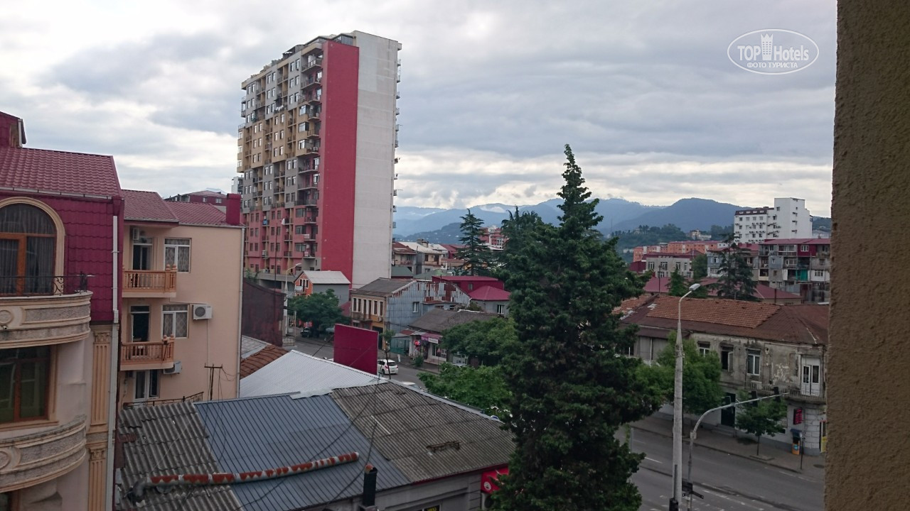Отель Галогре в Батуми