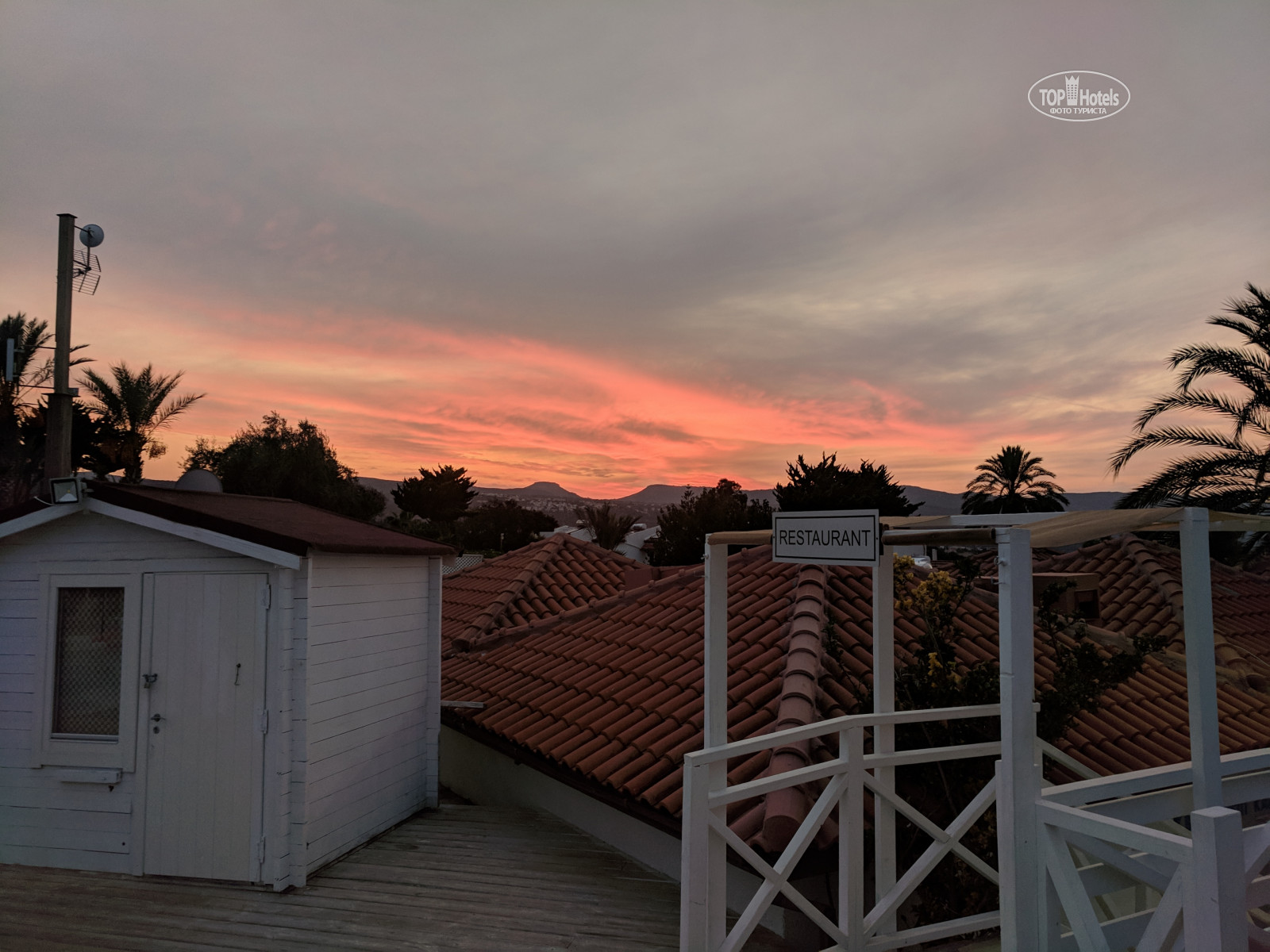 Отель Latchi Family Resort