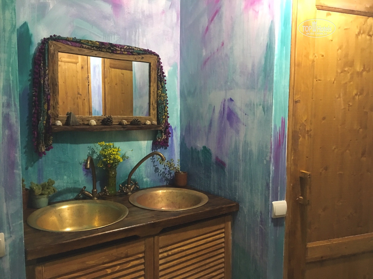 бахчисарай хостел. хостел лисьи сны бахчисарай. хостел лисьи сны бахчисарай. островского, 26, бахчисарай. хостел "бахчисарай" ул.