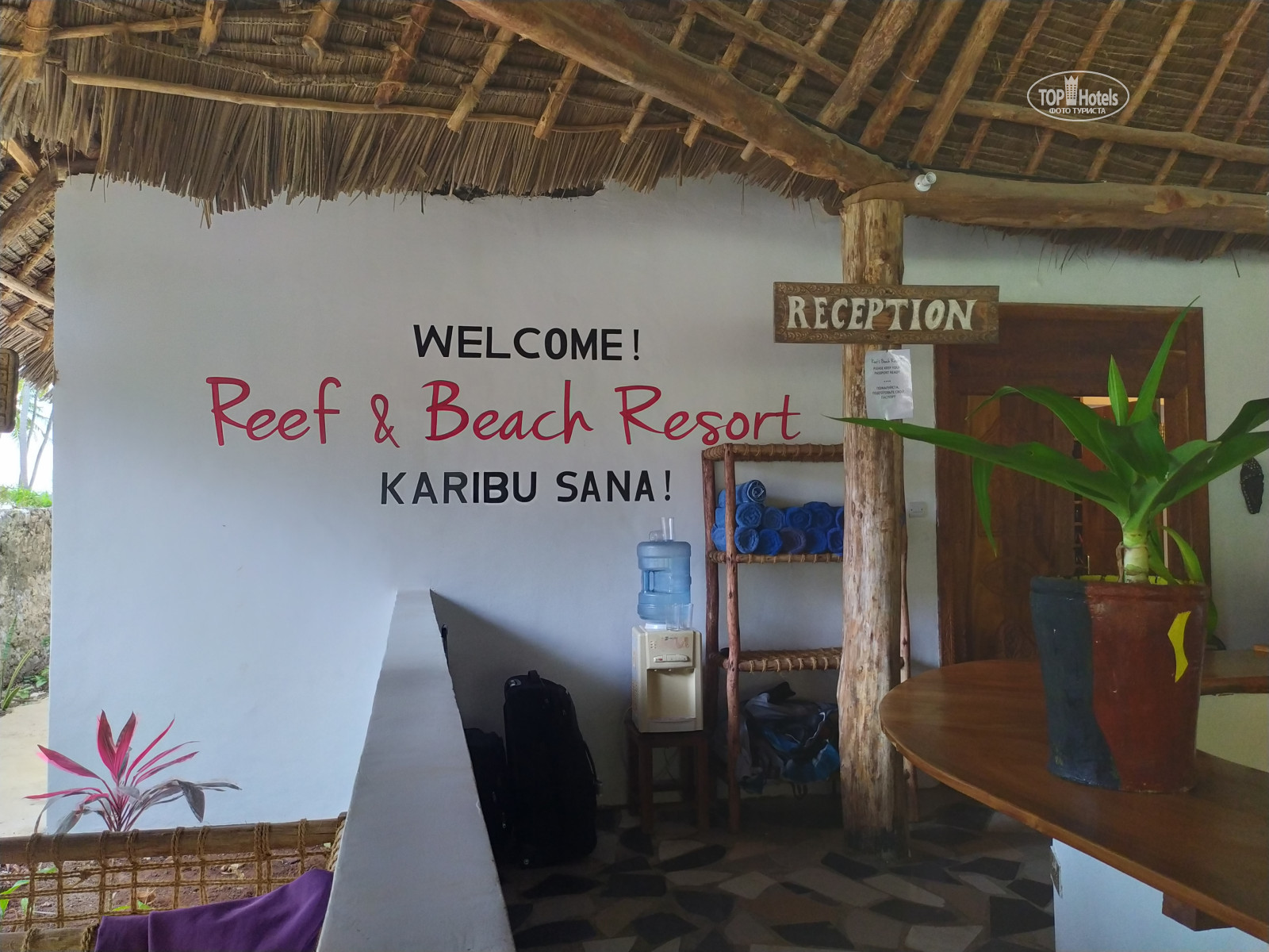 Reef and Beach Resort 3 Занзибар