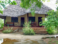 Baraka Aquarium Bungalows