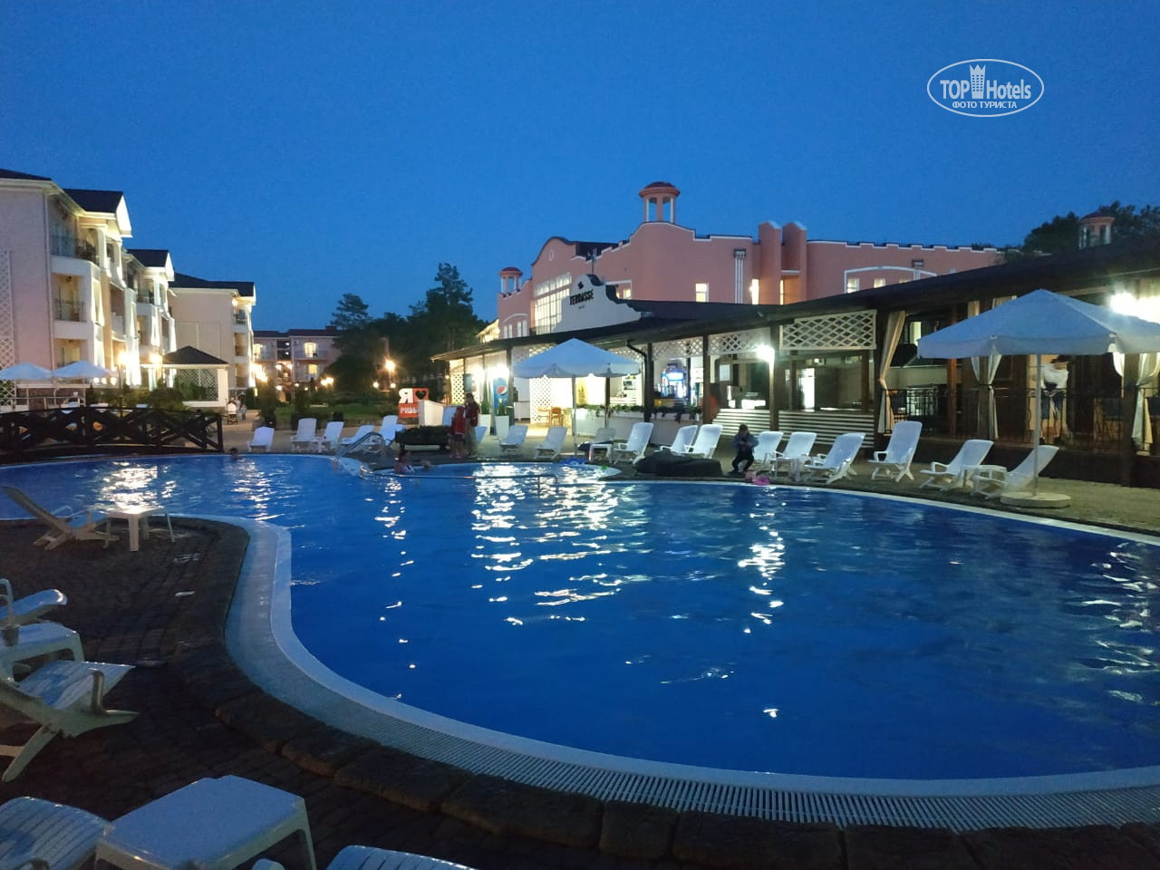 гостиница ривьера казань аквапарк. Buick coupe 2022. Alean family riviera отзывы 2023 фото. ривьера 2017 (триллер). ривьера 2020.