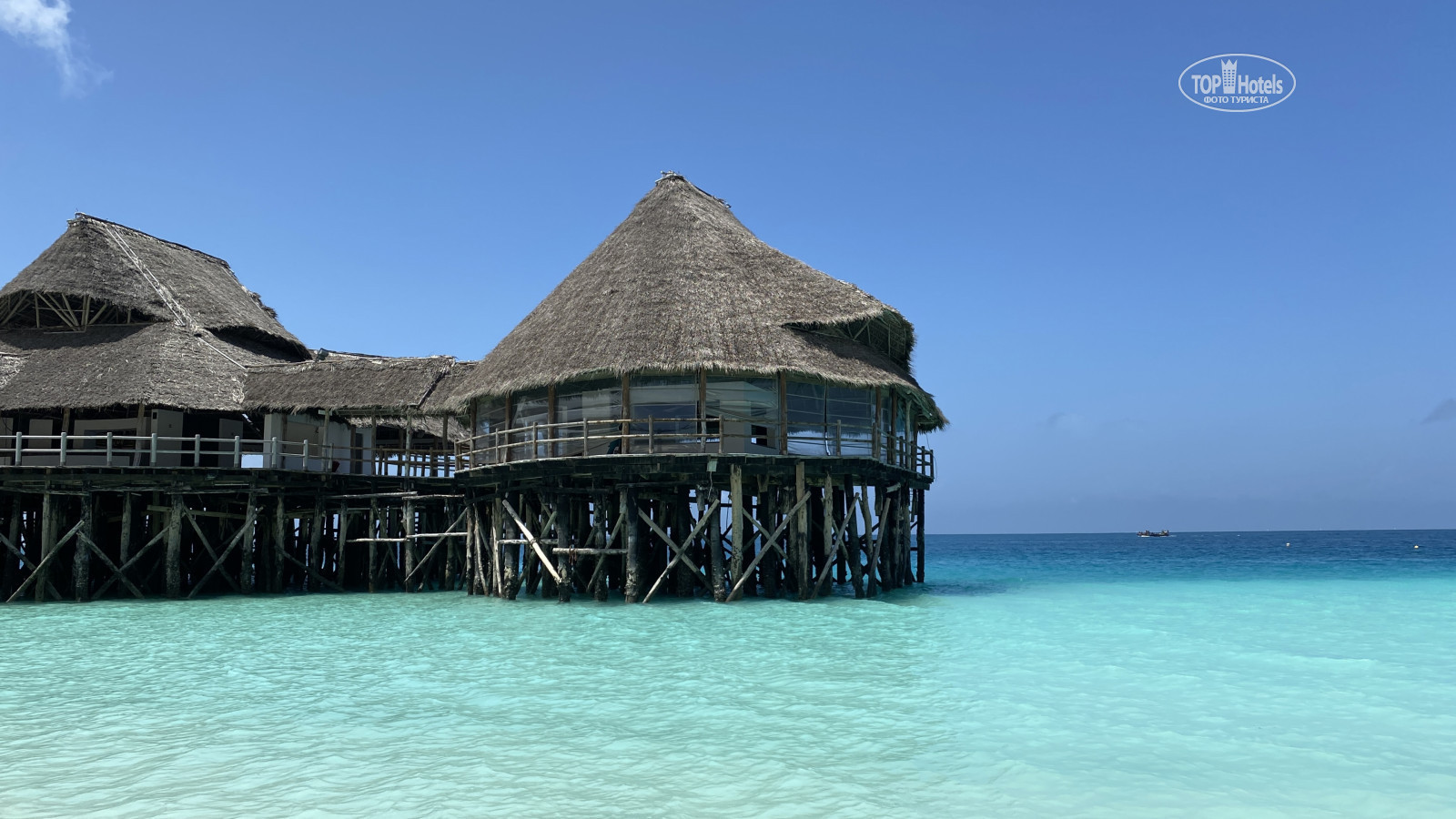 Занзибар отель Baobab Beach