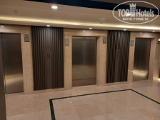 Holiday International 4*