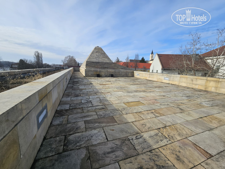 New photos from tourists Erzsebet Paks Hotel 4*