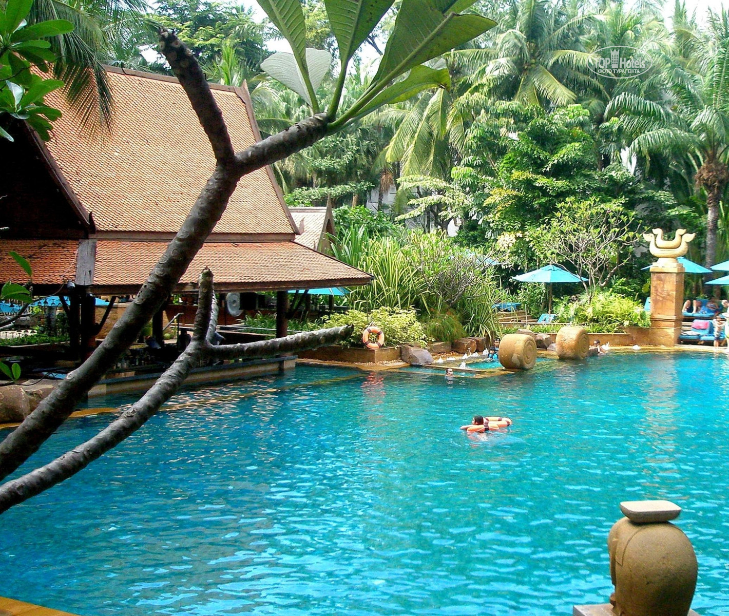 Avani pattaya resort spa 5