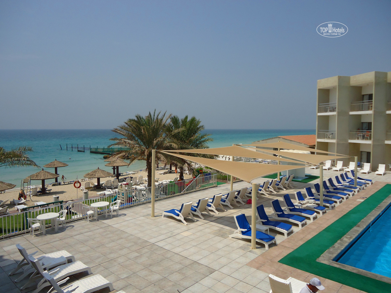 Sharjah 3. Beach Hotel Sharjah. Лулу Бич отель Шарджа. Шарджа Бич отель 3. Шарджа отель Бич хотел.