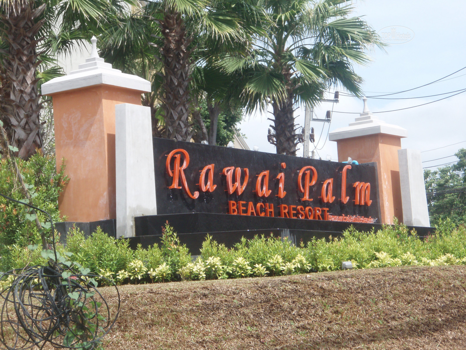 Rawai palm beach resort. Palm Beach Бишкек фото.