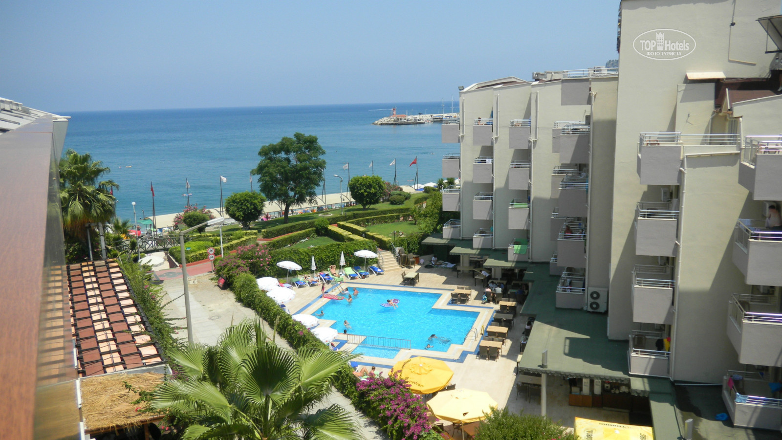 Fame residence beach hotel. Fame Beach Hotel 4. Fame Residence 4. Fame Residence Beach. Отель Fame Residence Beach Park 4.