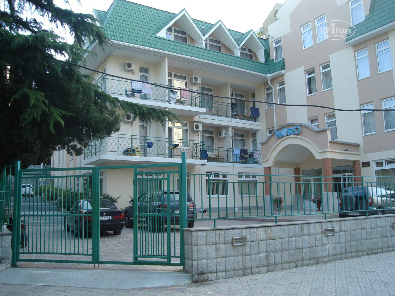 Отель норд абхазия. Отель Норд Партенит. Норд Алушта. Nord Hotel Алушта. Норд 3.