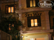 Skyway Hotel 3*