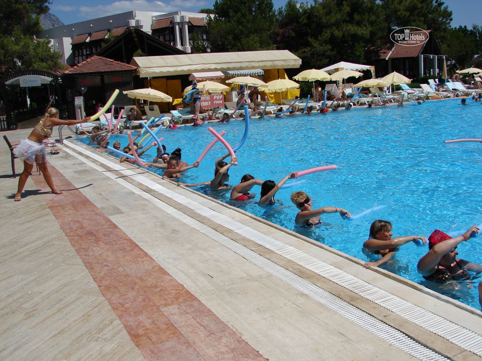 Kemer beach. Турция Majesty Club Kemer Beach. Маджестик клуб Кемер. Олимпия Бич Кемер. Majesty Club Kemer Beach фойе.